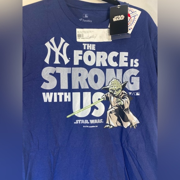Fanatics New York Yankees The Force is Strong with Us Star Wars Youth XL T-Shirt - Picture 2 of 8